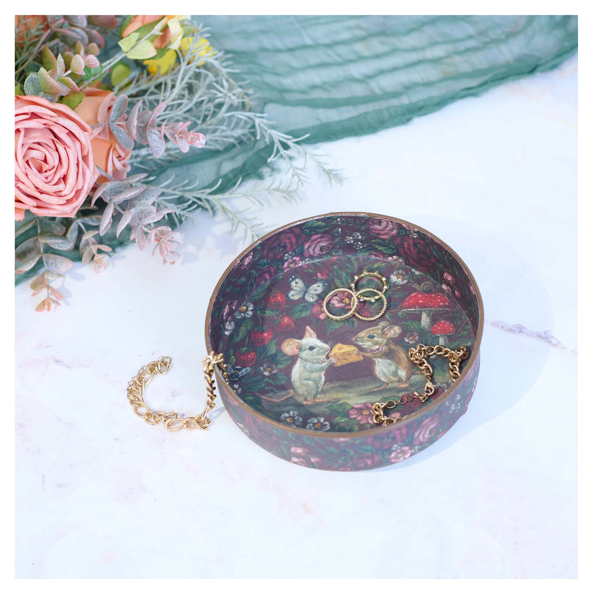 Mouse Love Footed Vanity Tray