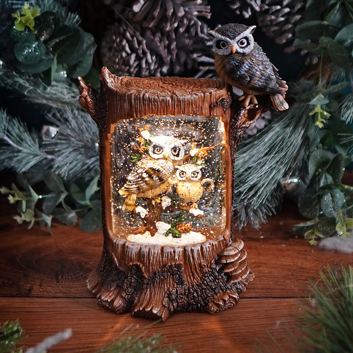 Lighted Spinning Holiday Owl Water Globe