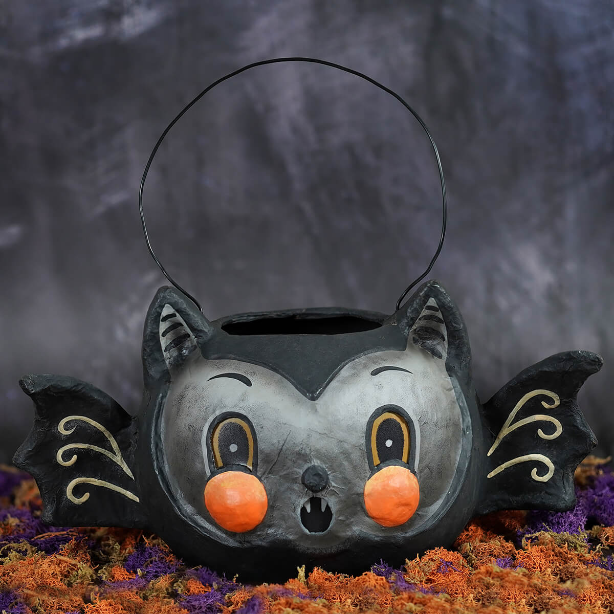Bethany Lowe Batty Barnum Bucket