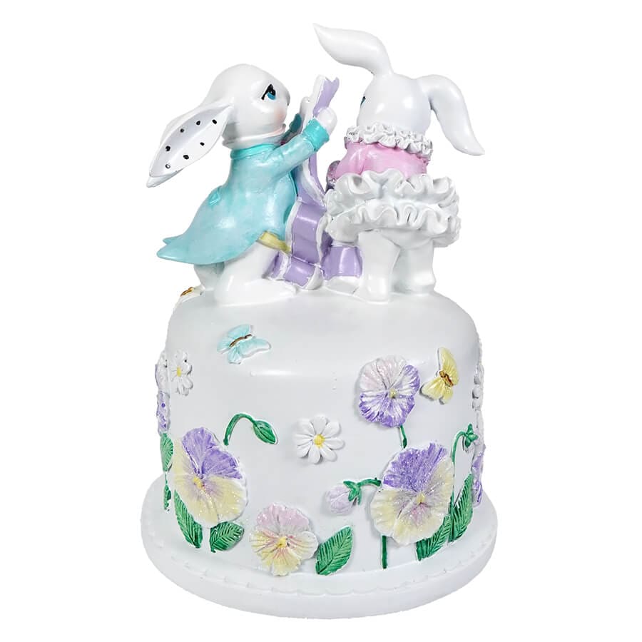 Bunnies On Floral Cake - Easter