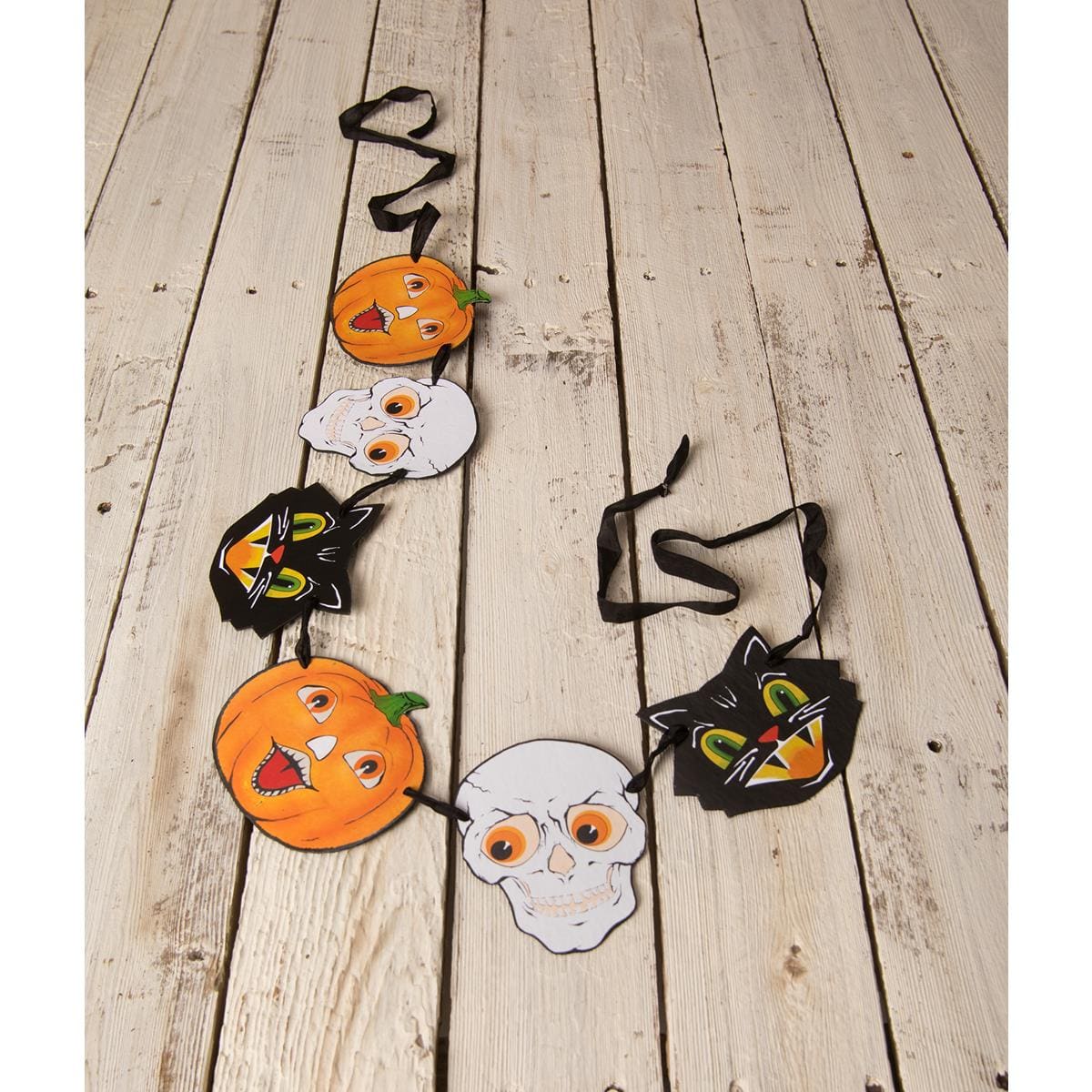 Halloween Friends Garland - Halloween