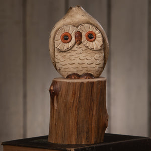 Handcarved 9 inch hoot owl wooden figurine by bethany lowe design with textured beige body and bright orange eyes