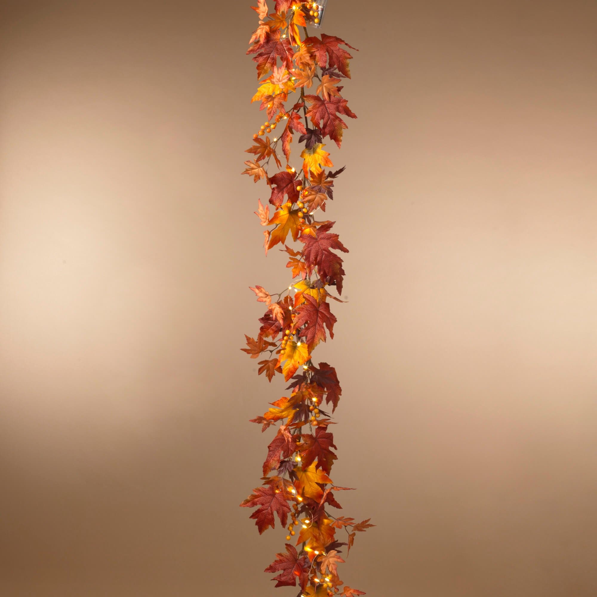 Lighted Harvest Leaf & Berry Garland