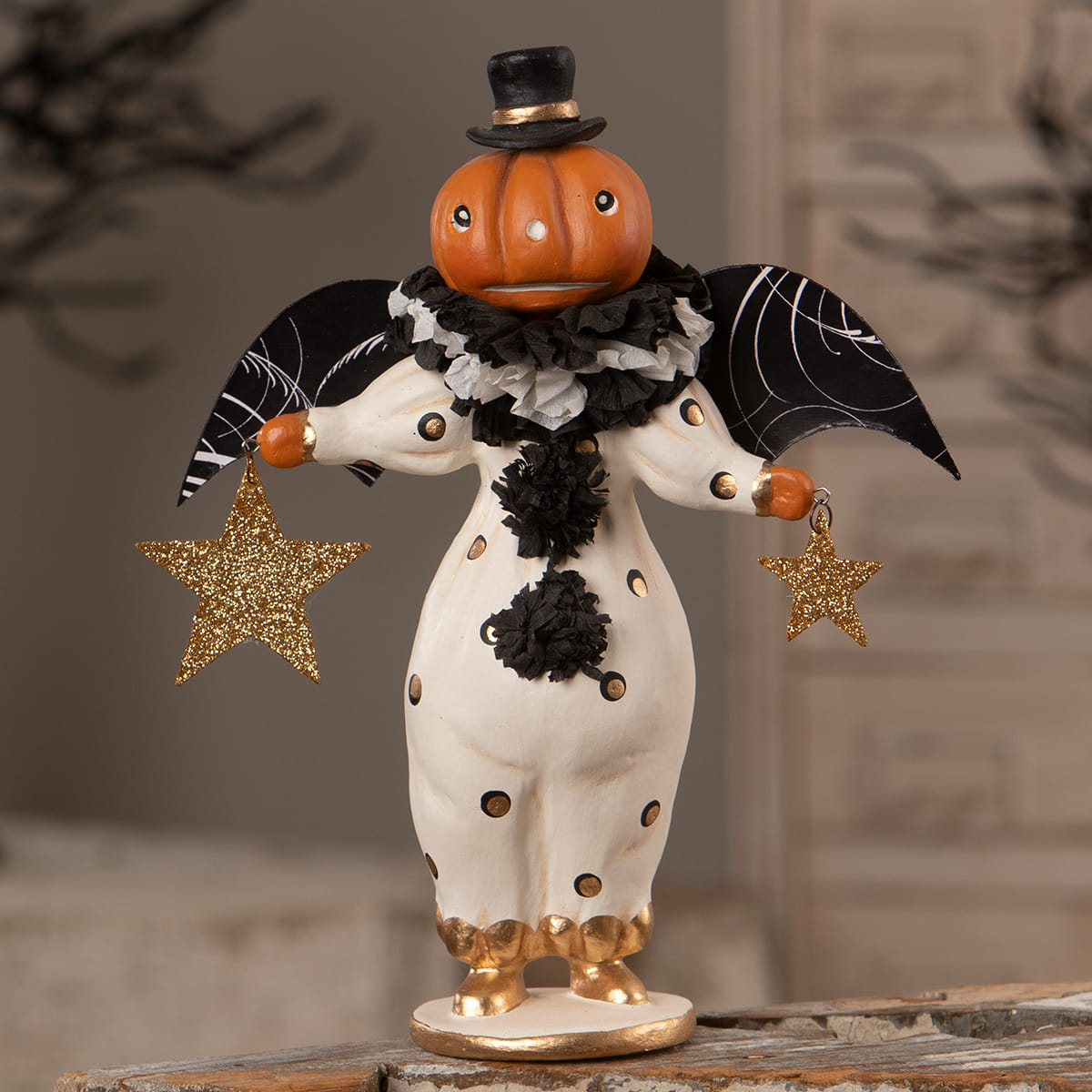 Dee Harvey Vintage Folk Art – Traditions