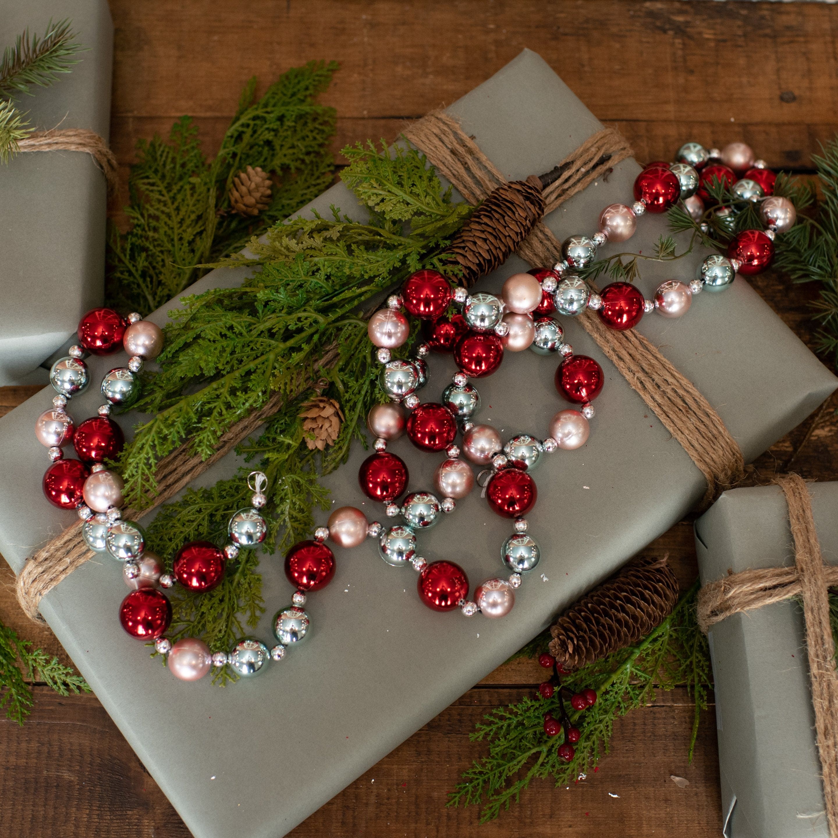 Red, Blue & Champagne Bead Garland