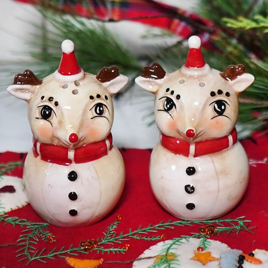 Reindeer Salt & Pepper Shakers Set/2