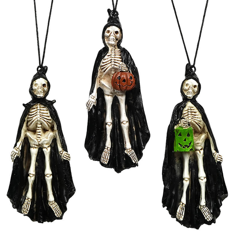 Skeleton With Cape Ornaments Set/3