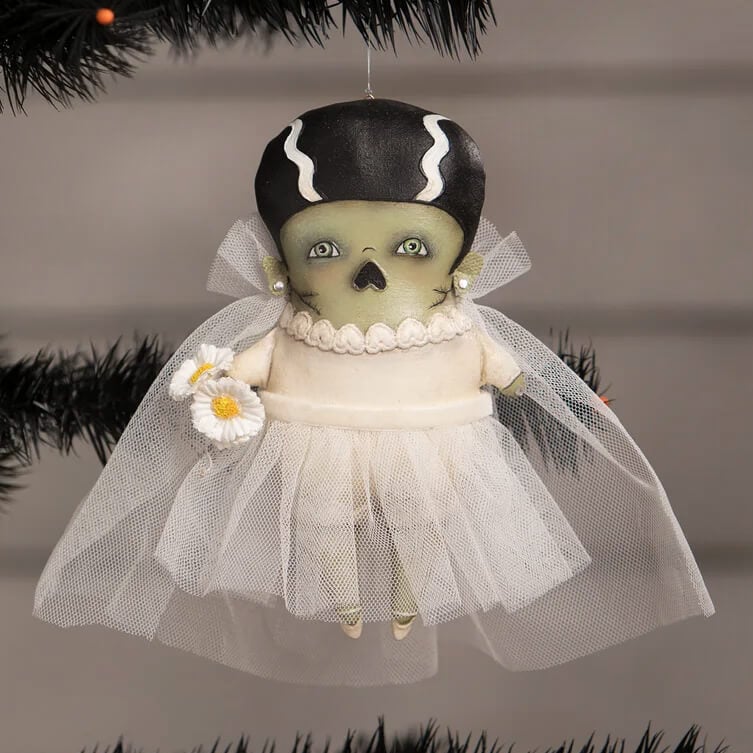 Bride Elsa Ornament